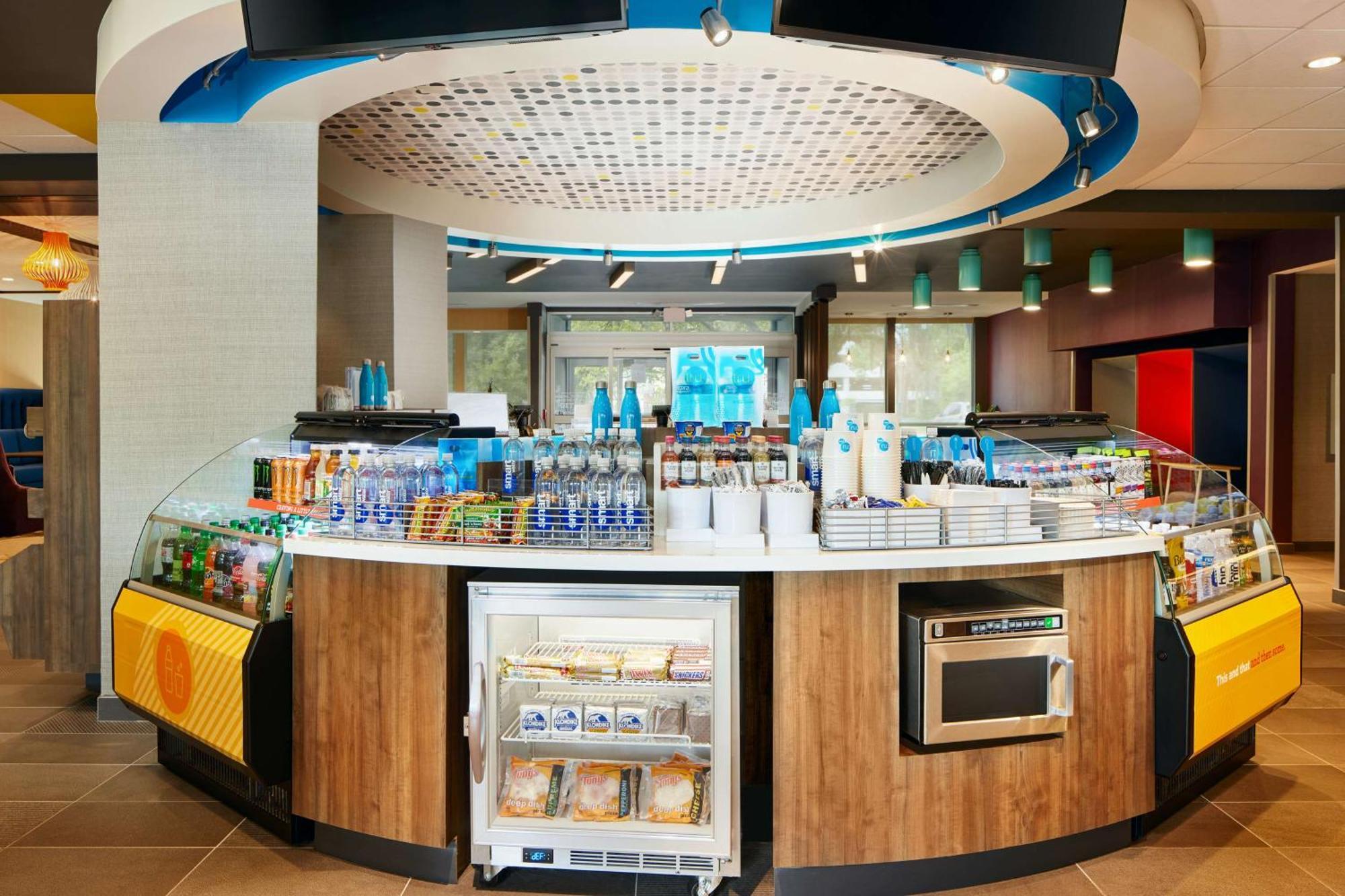 Tru By Hilton Charleston Airport Hotel Норт Чарлстън Екстериор снимка